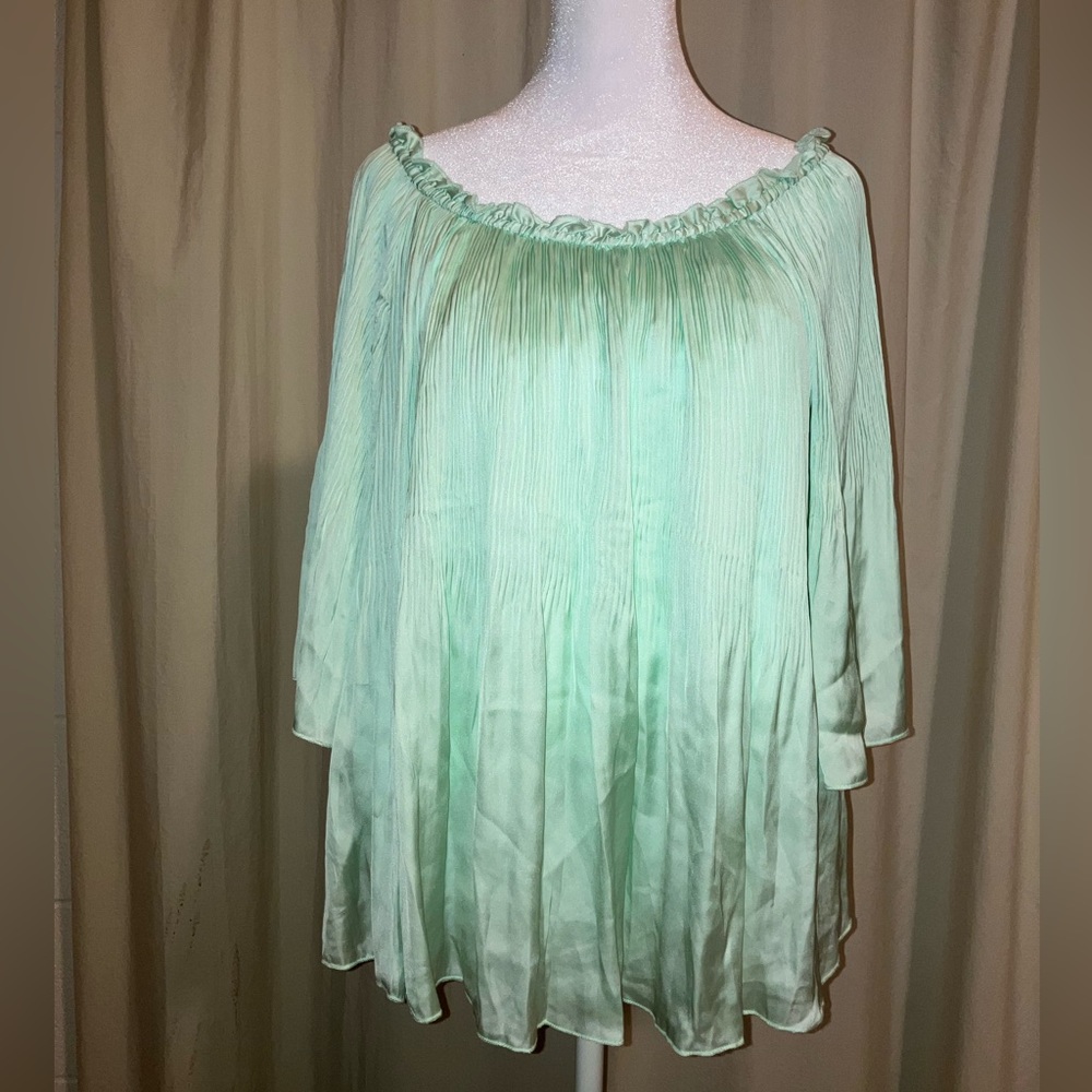 NWT Aqua Green Elastic Neck On/Off Shoulder Silky Lined Romantic Top